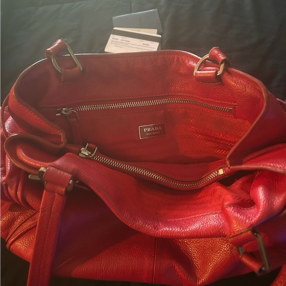 Authentic Prada Double Handled Red Pebble Leather Hand Purse - LIKE NEW - Picture 4 of 6